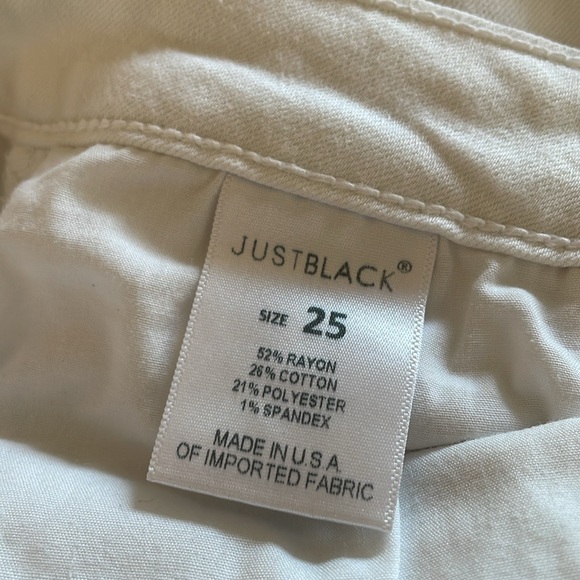 Just black white denim jeans size 25 rayon cotton polyester spandex blend - Picture 4 of 4